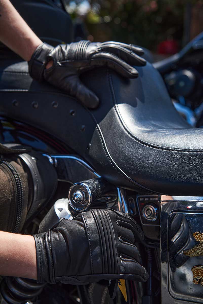 Milwaukee Leather MG7536 Men's Black Leather Gel Palm Motorcycle Gloves w/ Flex Knuckles and Cool-Tec Treatment
